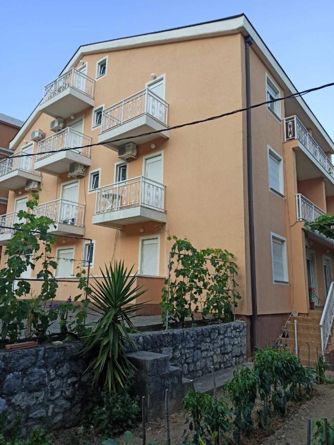 Apartments Parapid Budva Exterior photo